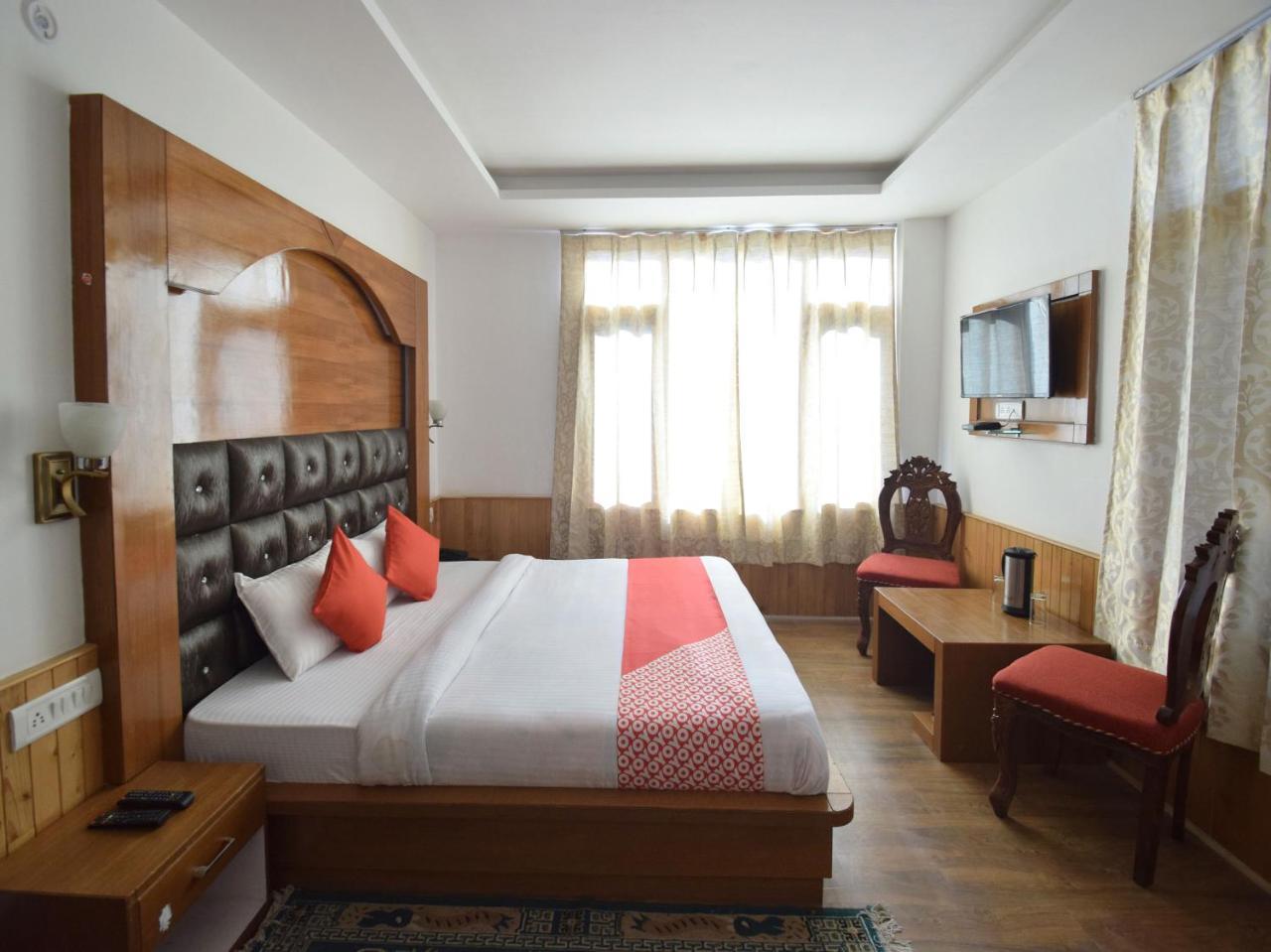 Oyo 10255 Hotel Red Apple Manāli Exterior foto